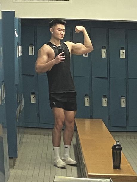 The second major transformation, 220 lbs, age 23